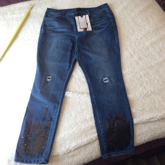 Black Sequin Jeans - Picture 3 of 8